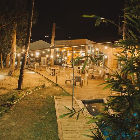 Hotel Bukubaki Eco Surf Ferrel  Exterior foto